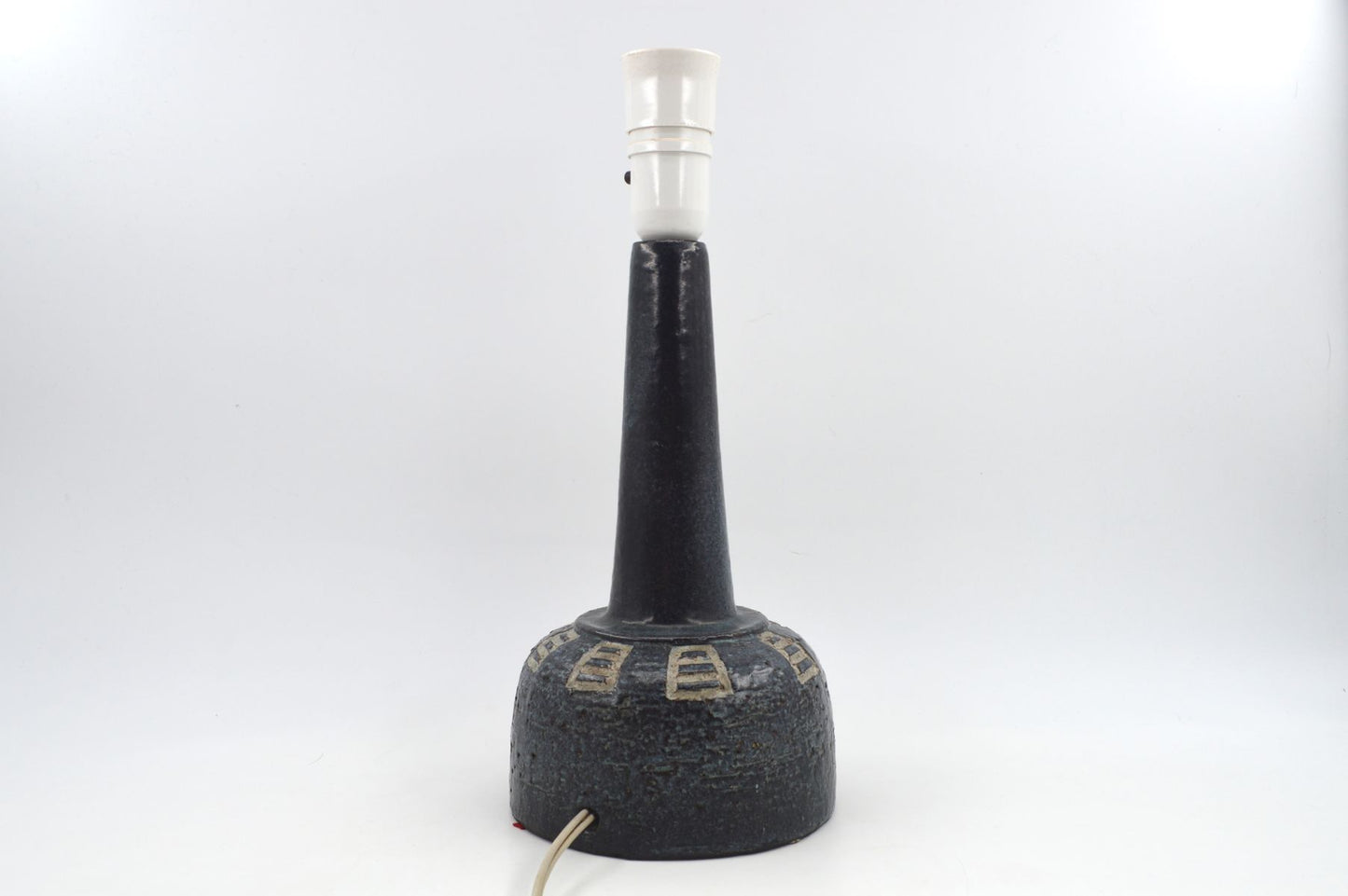 Große brutalistische Sejer Unic Danmark Studiokeramik Lampe - 1960s Mid-Century Fridtjof Sejersen ornamentale dänische Keramiklampe Unikat