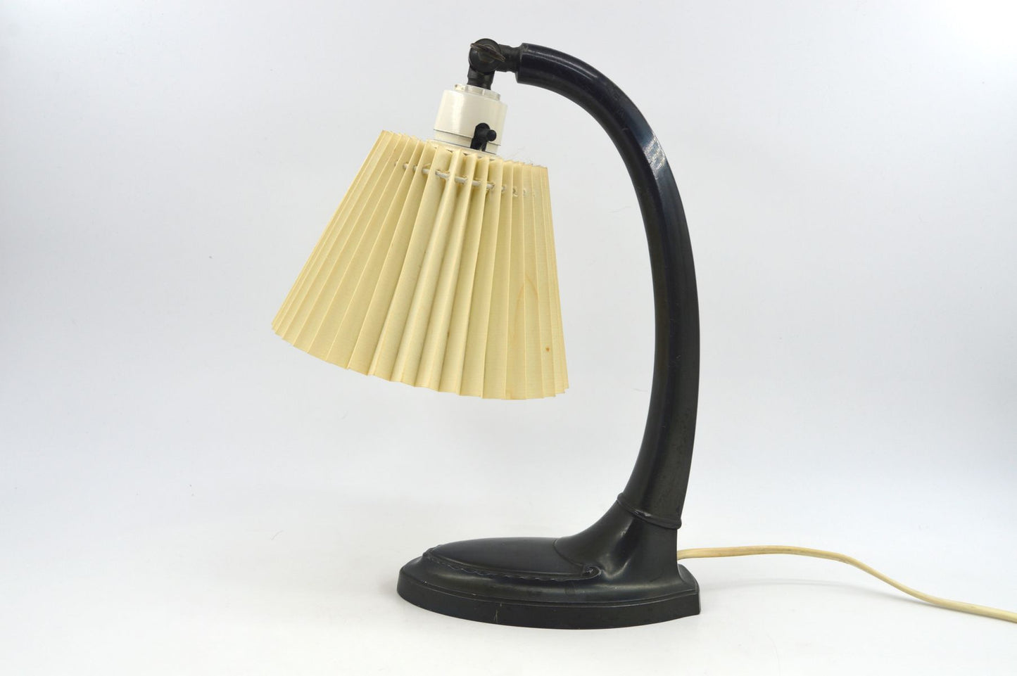 Antike Jugendstil Zinn Tischlampe mit Lampenschirm – 1920 dänisches Skønvirke Design Schreibtischleuchte – Art-Deco Bauhaus Design