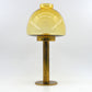 Hans Agne Jakobsson Markaryd Design Kerzenhalter L102/32 1960s Schwedischer Design Designklassiker aus Messing mit Rauchglas Lampenschirm – skandinavisches MCM Design