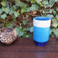 Seltene 1960s Rimini Blue Bitossi Keramik Vase 5/18 Design Aldo Londi Mid-Century Modern Design mit blauer und weißer Fat-Lava Glasur