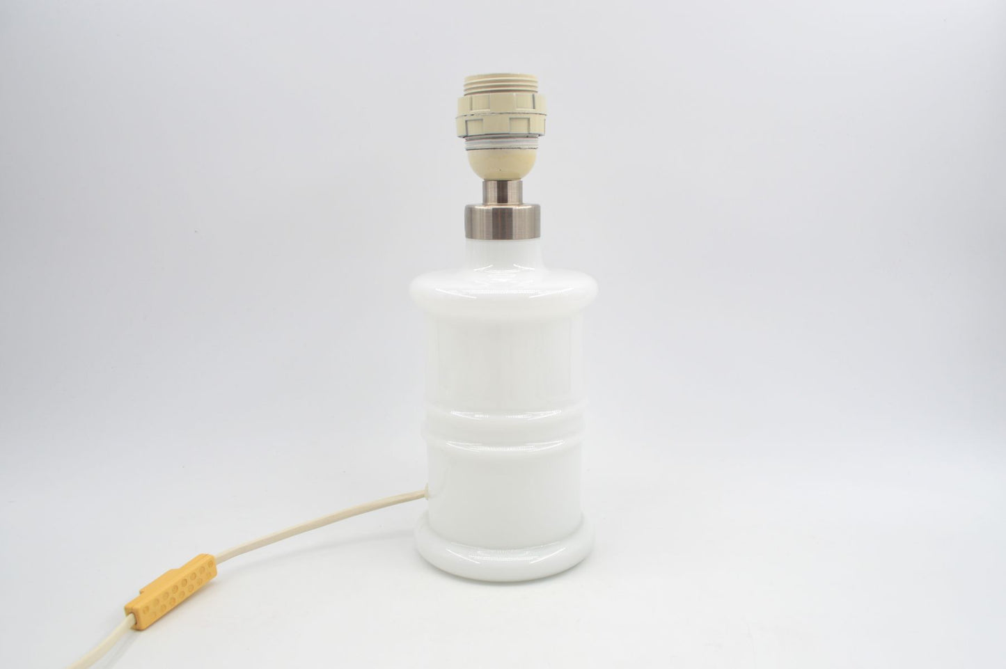 Mid-Century Royal Copenhagen / Holmegaard Opalglaslampe „Apotheker“ Lampe Sidse Werner (1931-1989) Designlampe 1980s Danish Designklassiker