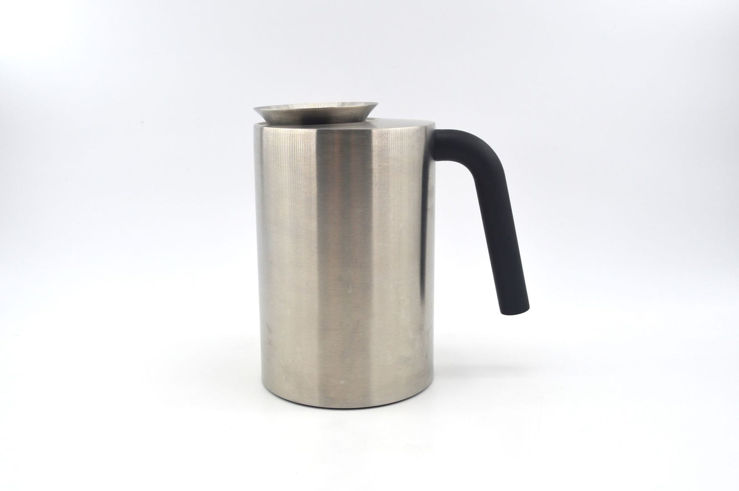 Mid-Century Ole Palsby Eva Solo Danmark Isolierkanne by Tools dänisches MCM Design Kanne 1990s Claus Jensen und Henrik Holbæk Design