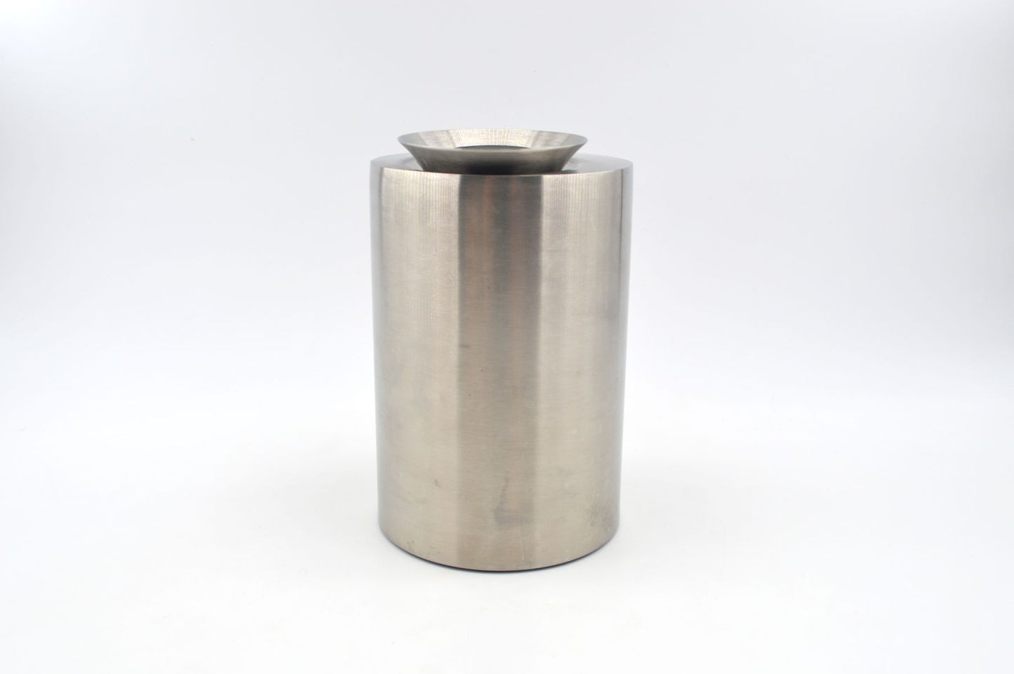 Mid-Century Ole Palsby Eva Solo Danmark Isolierkanne by Tools dänisches MCM Design Kanne 1990s Claus Jensen und Henrik Holbæk Design