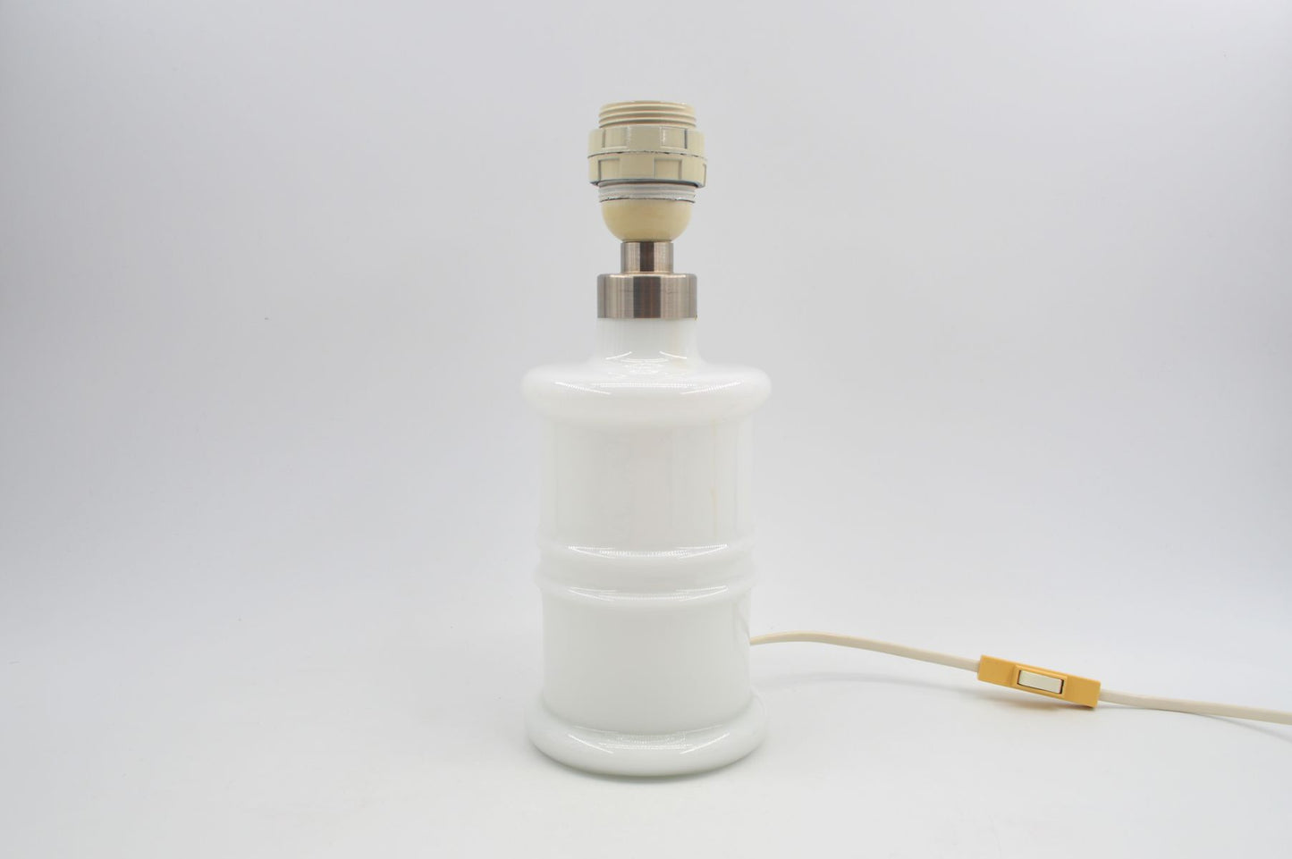 Mid-Century Royal Copenhagen / Holmegaard Opalglaslampe „Apotheker“ Lampe Sidse Werner (1931-1989) Designlampe 1980s Danish Designklassiker