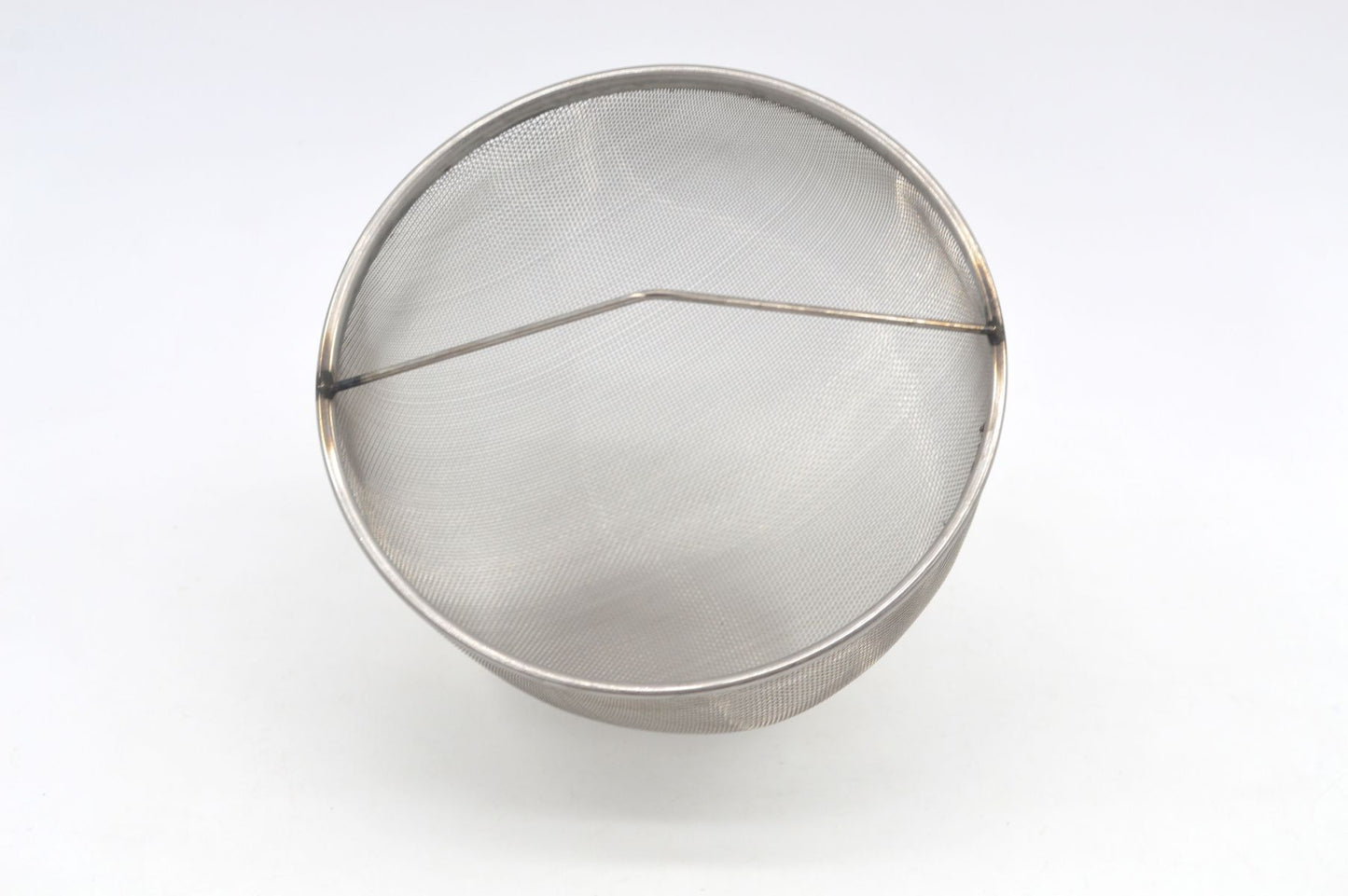 Vintage Bodum Tea Ball Design Teekanne mit Teesieb - 1980s Carsten Jorgensen Design, postmoderne dänische Edelstahl Teekanne Memphis Stil