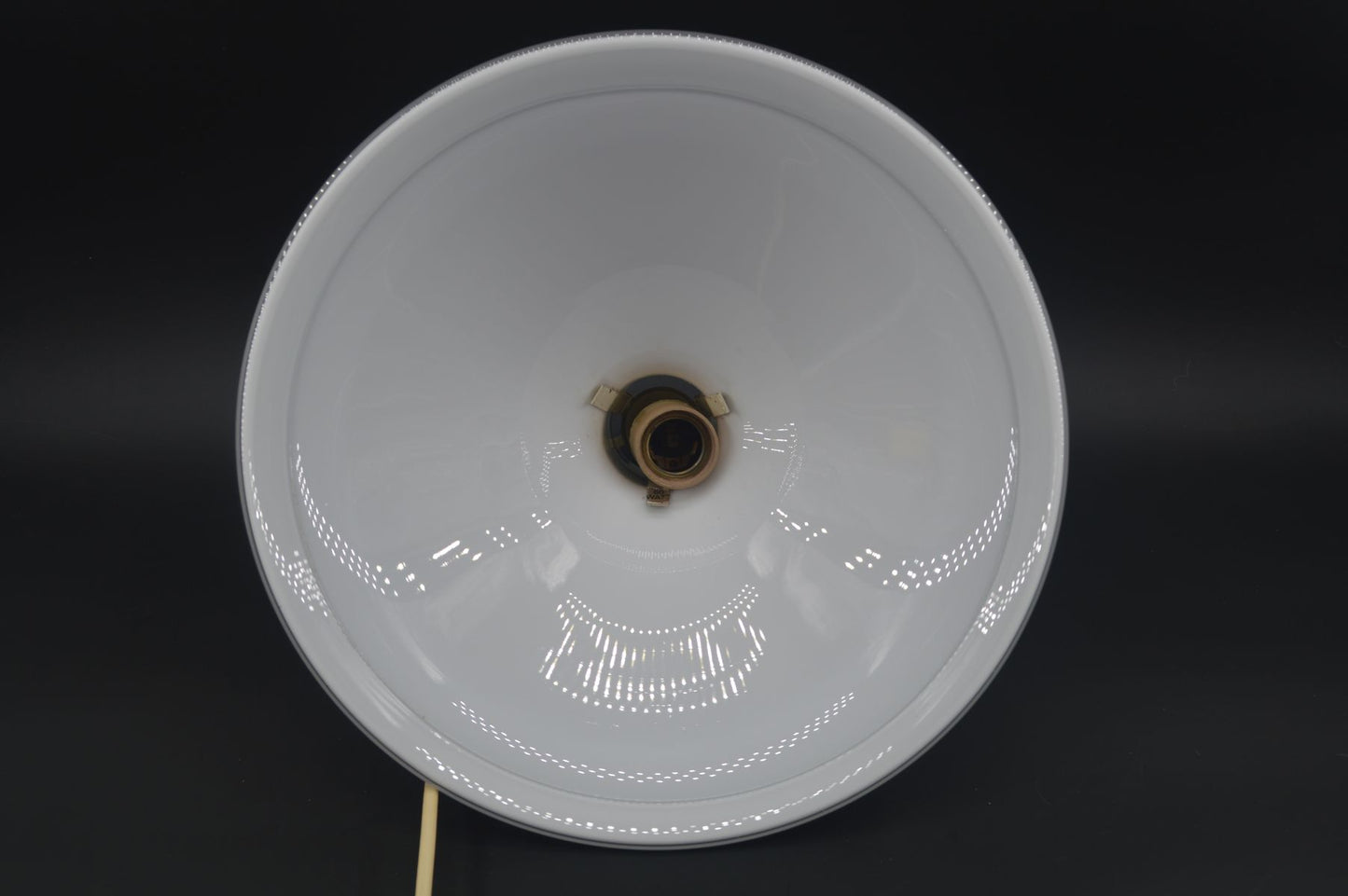 Mid-Century Modern P&T Pendellampe Michael Bang für Holmegaard Dänemark Designlampe 1970s Design Opalglas Hängelampe – dänischer Designklassiker