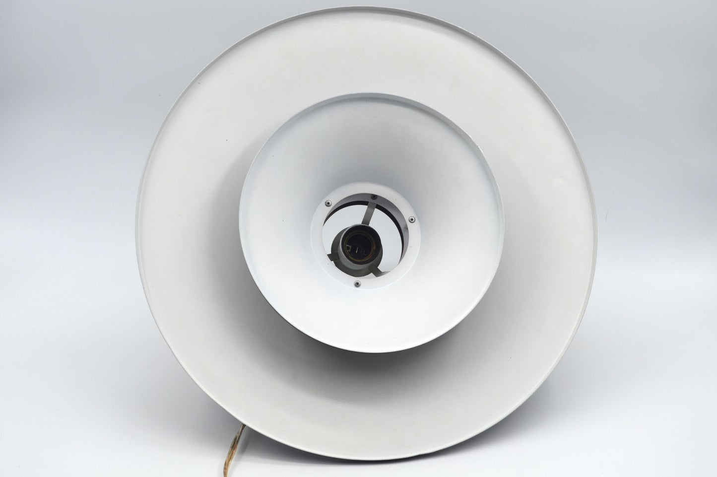 Große dänische Mid-Century Designlampe 1970er Jahre Hängelampe im Jo Hammerborg Design Danish MCM zeitgenössischer dänischer Designklassiker