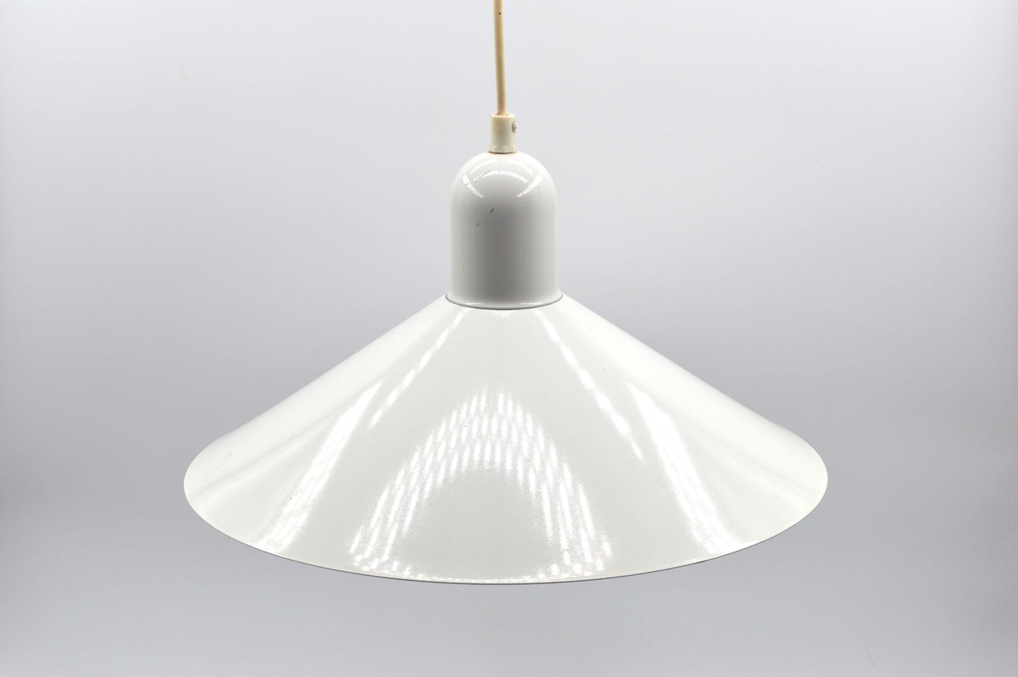 Mid-Century Lyskaer Belysning Danmark 41.781 Hängelampe Bent Nordsted Danish Modern Design 1970s dänische modern Designlampe minimalistisches dänisches Design