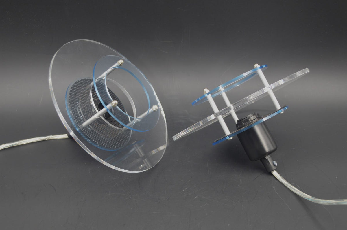 Dänische Design Light AS Denmark „Space“ Hängelampen 1980s skandinavische Mid-Century Vintage Space-Age Designlampen aus Acrylglas
