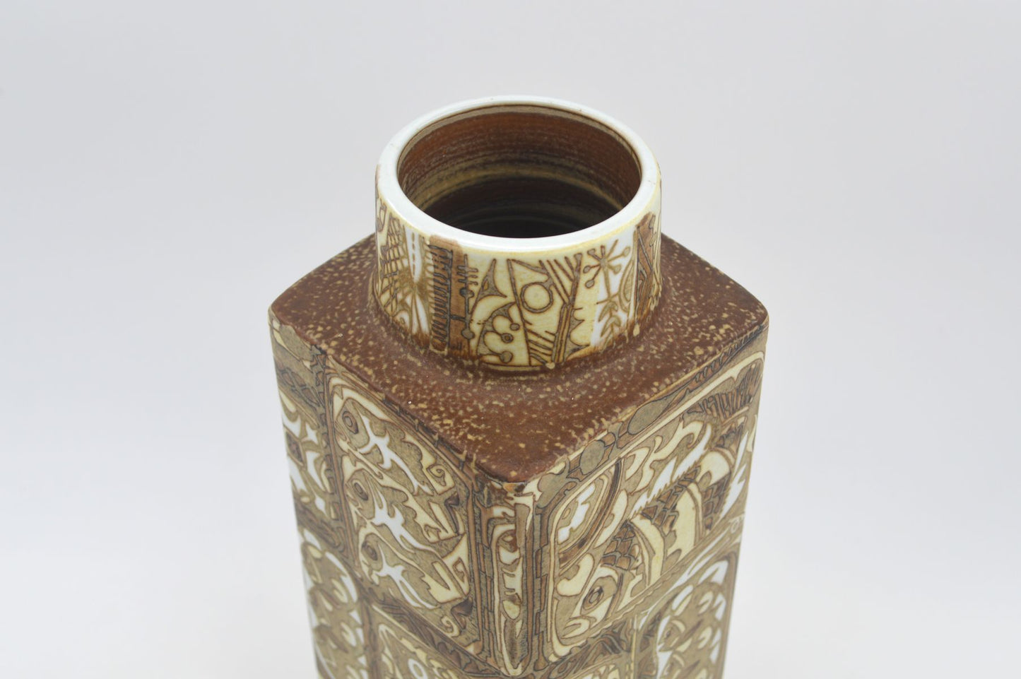 Große Vintage Royal Copenhagen Nils Thorsson Baca Design Fajance Vase 719/3475 28cm Höhe 1960s Mid-Century Danish Modern Designklassiker