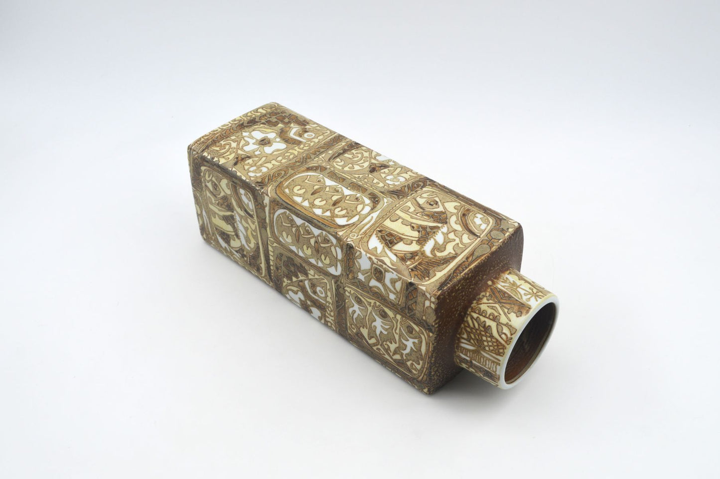 Große Vintage Royal Copenhagen Nils Thorsson Baca Design Fajance Vase 719/3475 28cm Höhe 1960s Mid-Century Danish Modern Designklassiker