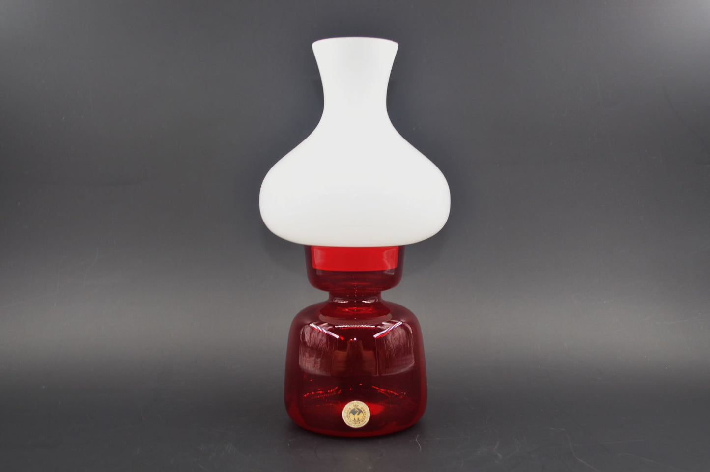 Mid-Century Modern Holmegaard Kastrup Hygge Lampe Jacob E. Bang für Holmegaard Dänemark Designlampe 1960s Design – dänischer Designklassiker