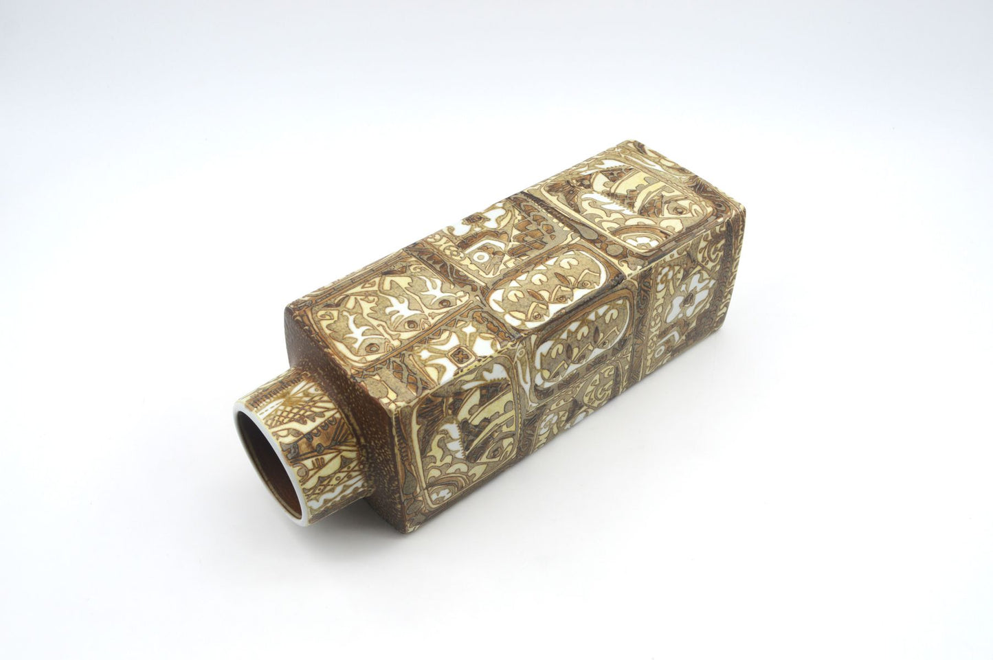 Große Vintage Royal Copenhagen Nils Thorsson Baca Design Fajance Vase 719/3475 28cm Höhe 1960s Mid-Century Danish Modern Designklassiker