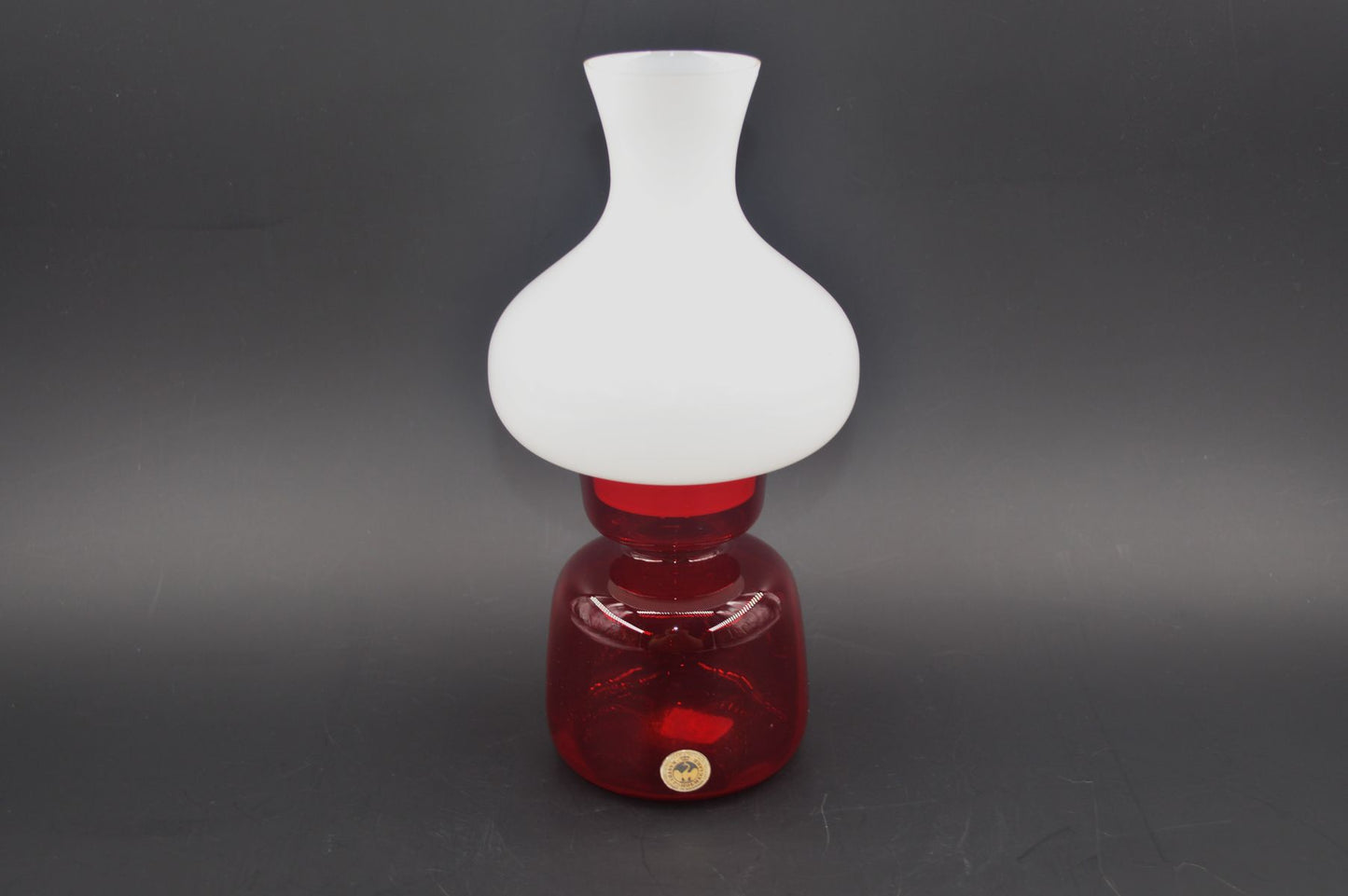 Mid-Century Modern Holmegaard Kastrup Hygge Lampe Jacob E. Bang für Holmegaard Dänemark Designlampe 1960s Design – dänischer Designklassiker