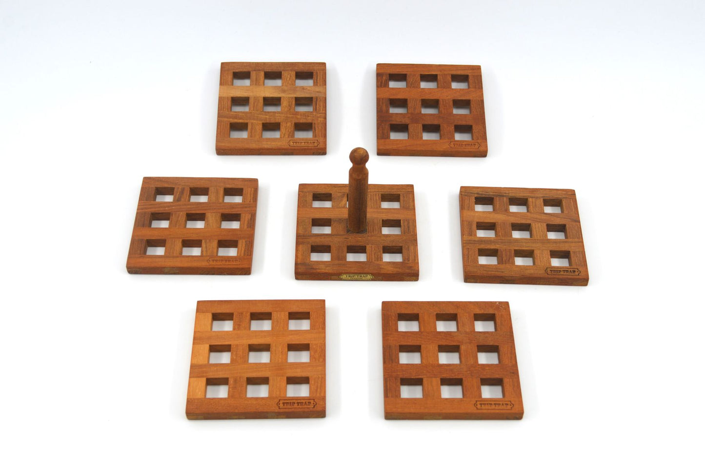 Seltene Mid-Century Trip Trap Danmark Teakholz Untersetzer Set mit 6 Untersetzern 1970s Danish Modern Design – zeitgenössisches dänisches Vintage Design