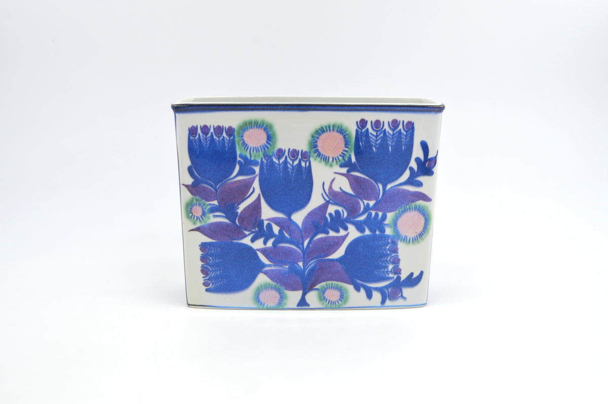 Seltene Berte Jessen für Royal Copenhagen 206/2942 Tenera Vase - florale Kissenvase Design von Berte Jessen 1960s dänischer Designklassiker