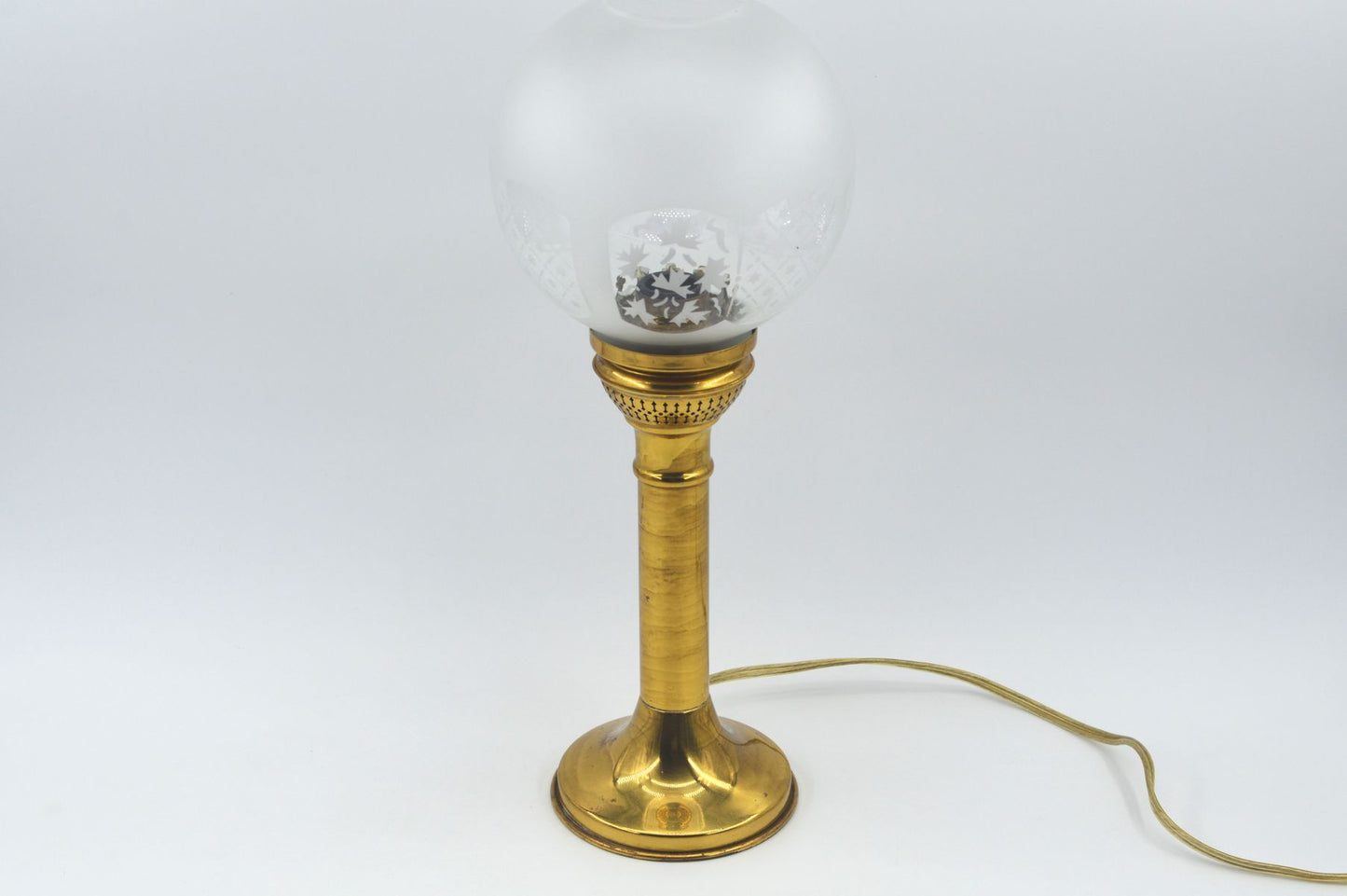 Mid-Century Modern dänische Design Tischlampe mit Glasschirm 1960s maritime handgearbeitete dänische Vintage Lampe Danish Modern Designklassiker