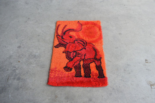 Vintage Ege Rya Danmark Elephant Teppich 1970s Pop-Art Design Denmark Scandinavian Folklore Carpets – dänischer Vintage Design Teppich