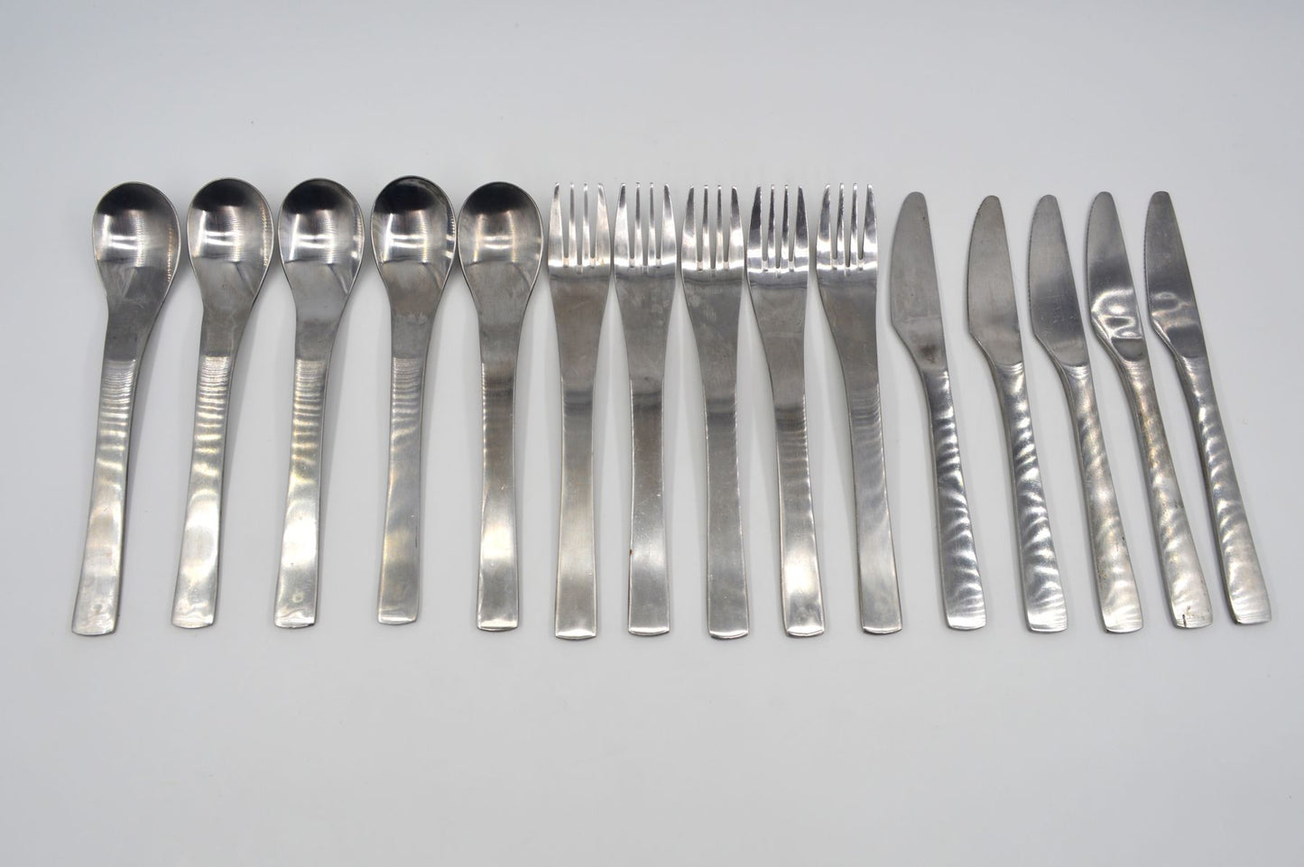 Vintage Aida Cool Besteck Mads Odgaard Design, Dänemark - dänisches Mid Century Besteck 1980er Jahre, Edelstahl gebürstet, Vintage Küchenbesteck