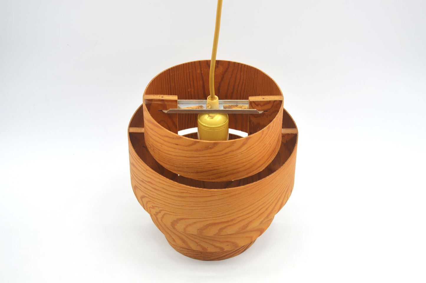 Original Hans Agne Jakobsson Markaryd Design Hängelampe 1960s Schwedischer Design Designklassiker aus Kiefernholz – skandinavisches MCM Design