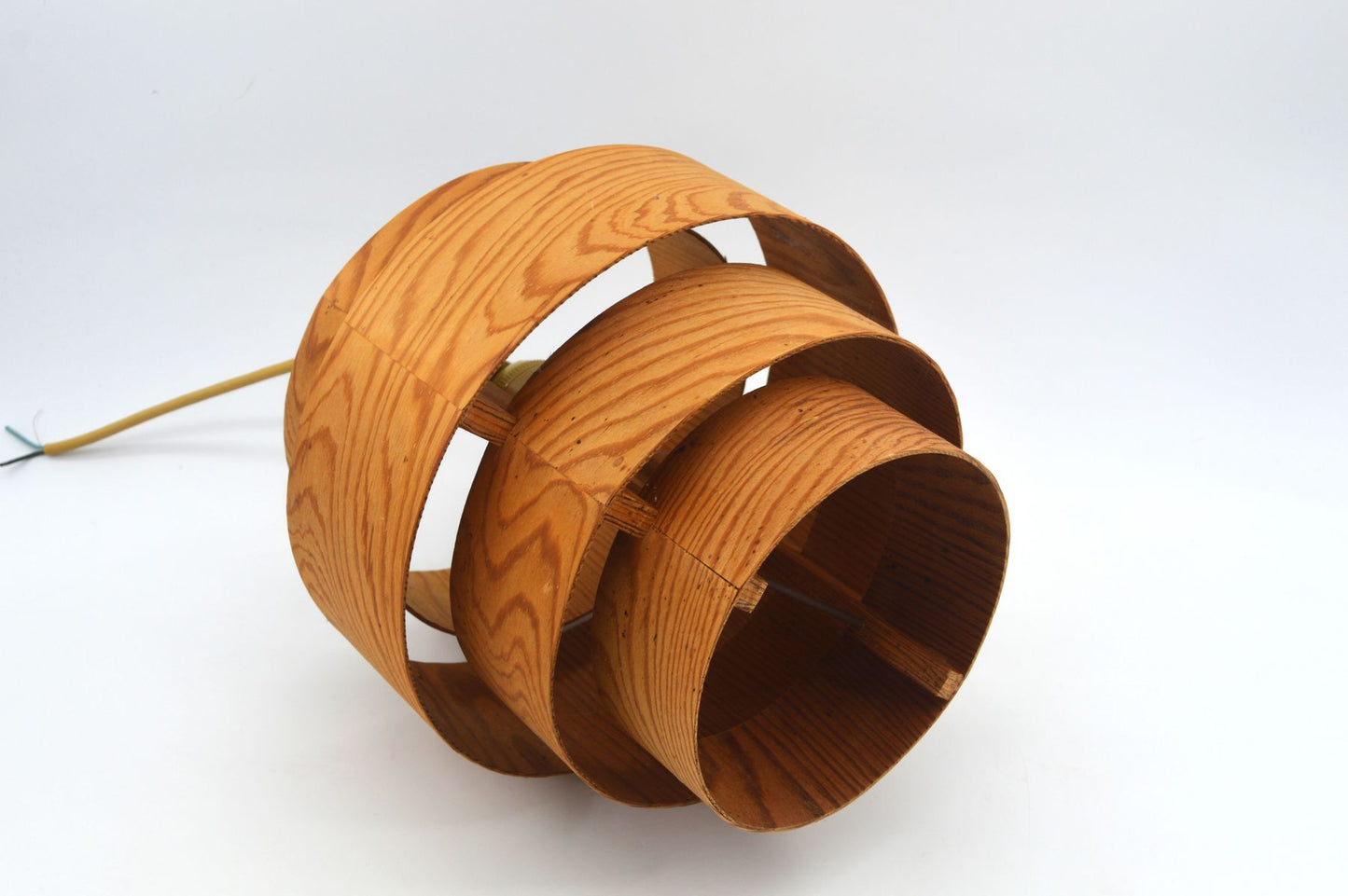 Original Hans Agne Jakobsson Markaryd Design Hängelampe 1960s Schwedischer Design Designklassiker aus Kiefernholz – skandinavisches MCM Design