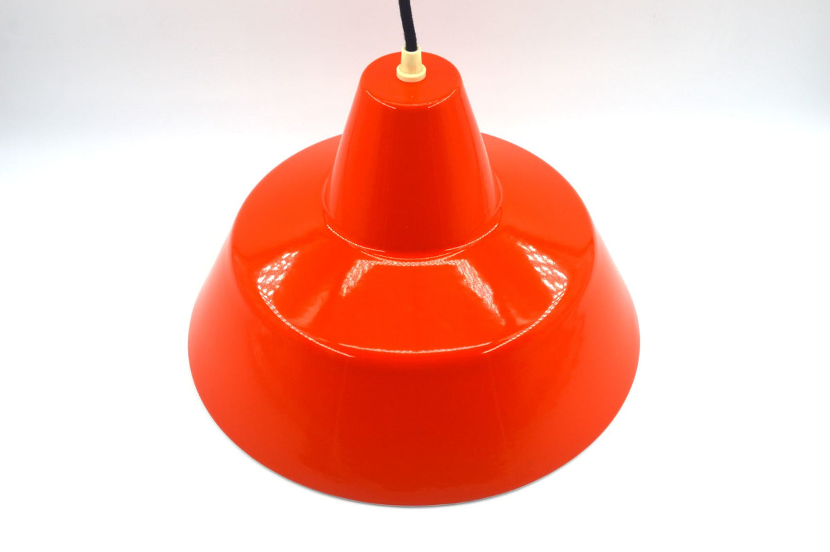 Louis Poulsen 19540 Axel Wedel Madsen Design dänische Mid-Century Industrie Design Pendellampe – 1960s Rot emaillierte Vintage Design Werkstattlampe