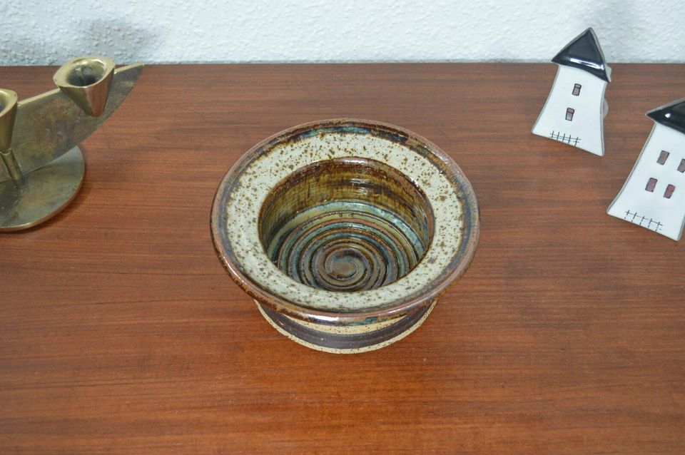 Mid-Century Erik Askholm Svendborg Studiokeramik Schale 1970s dänische Brutalistische Kunst - zeitgenössische Kunstkeramik