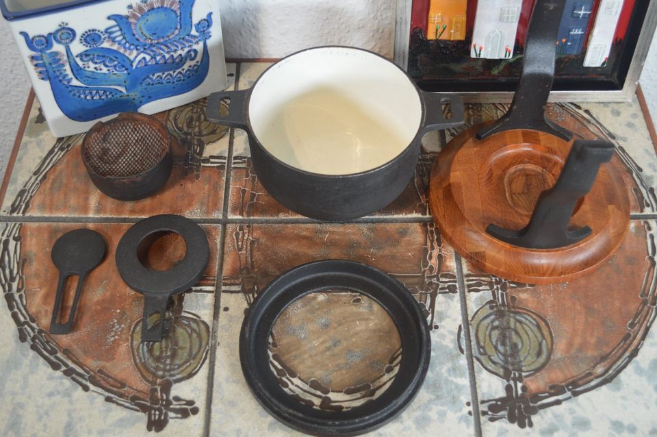 Mid-Century Digsmed Denmark Cast Iron Fondue 1960s Danish Design Teak