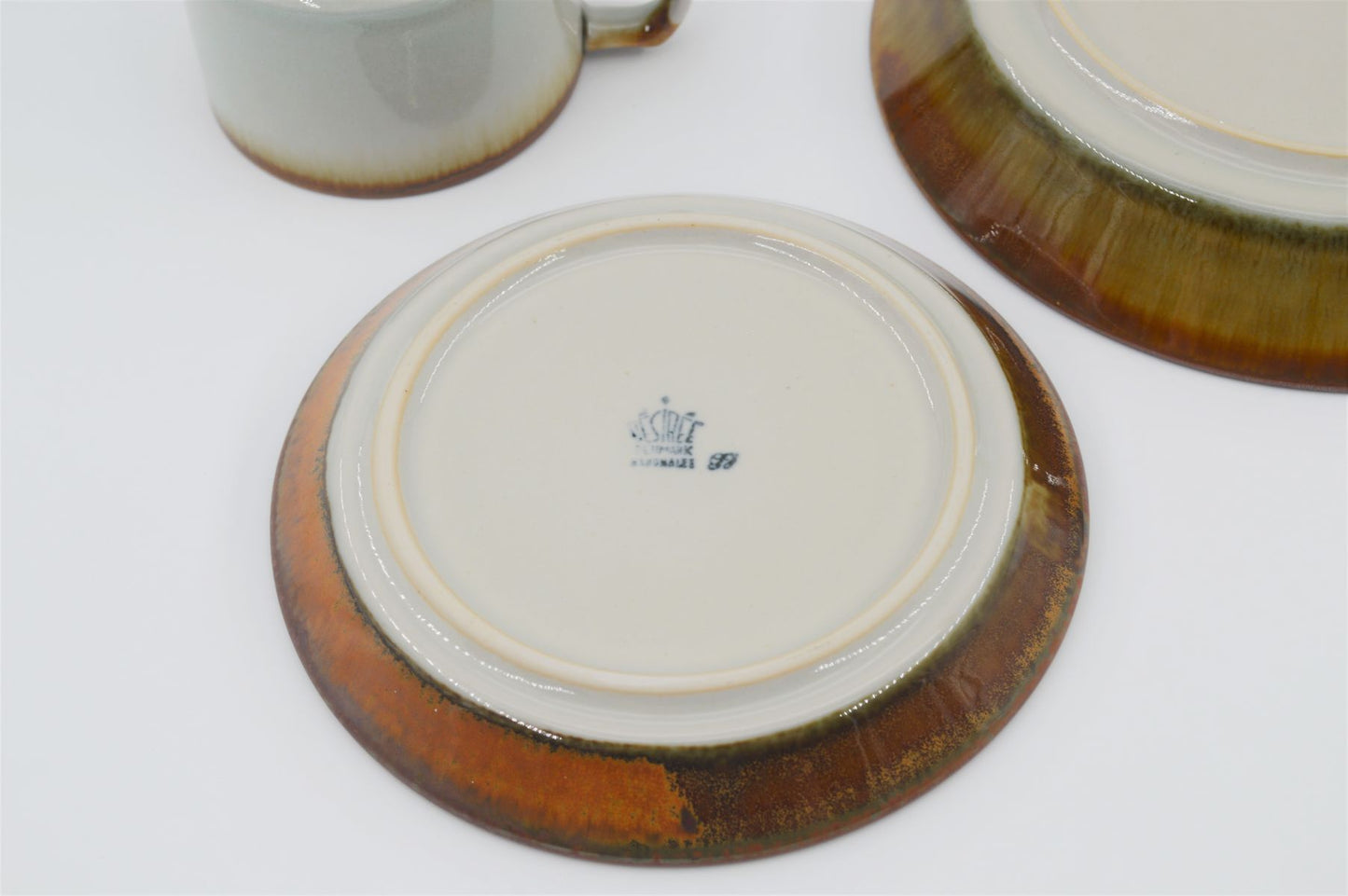 Mid-Century Modern Desiree Stentøj Danmark Diskos Design Geschirr Tasse, Unterteller, Teller 1960s Danish Modern Designklassiker