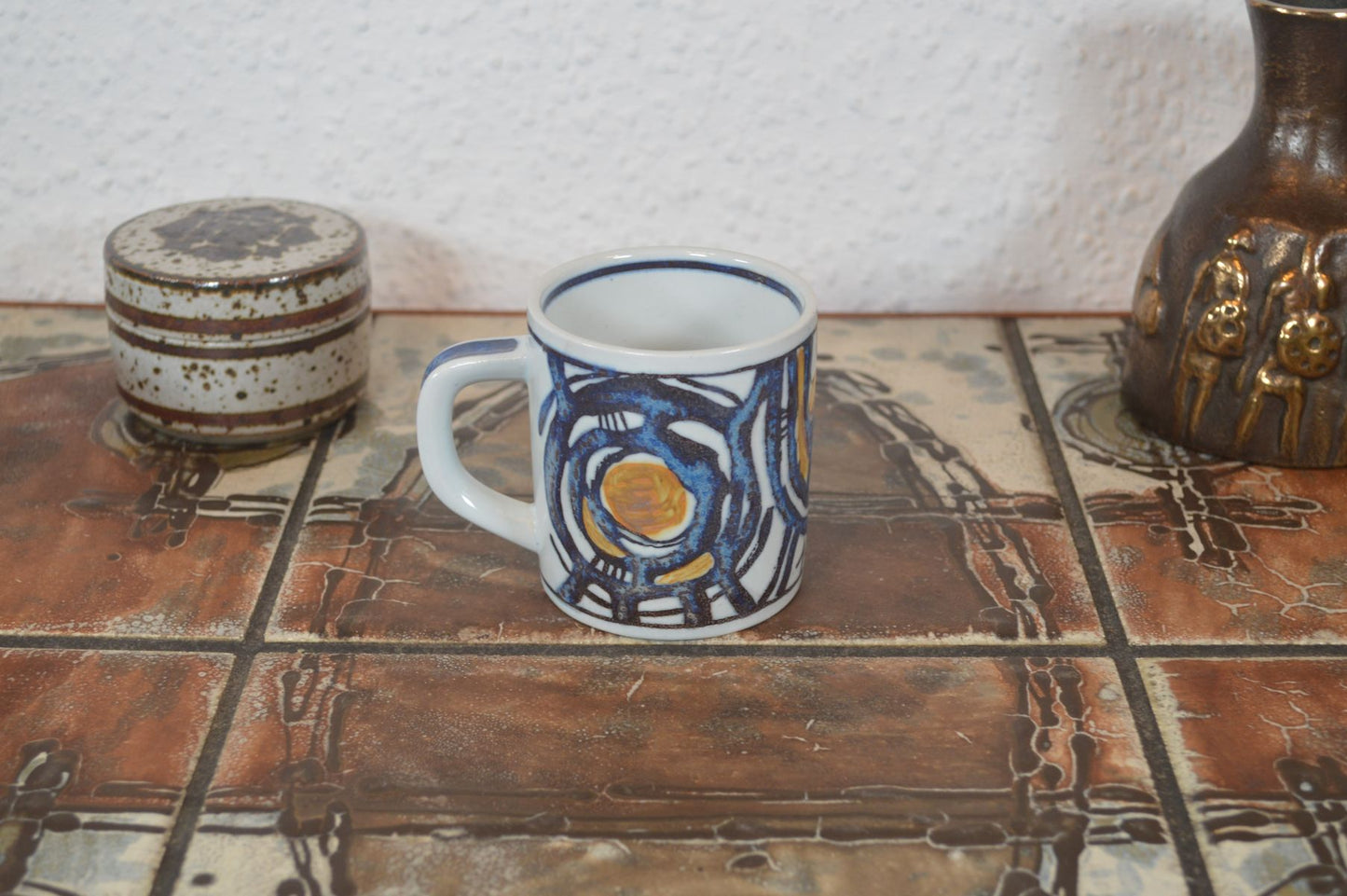 Small Royal Copenhagen fajance vintage mug 1973 Gerd Hiort Petersen design