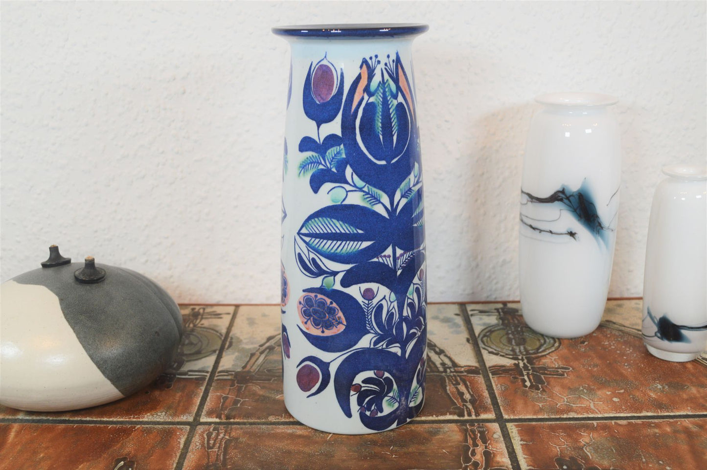 Royal Copenhagen Berte Jessen Design Fajance Vase 207/2967 1960s Danish Design