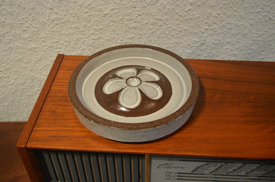 Marianne Starck Schale 6328-3 für Michael Andersen Bornholm Keramik 1960s Danish Mid-Century Design